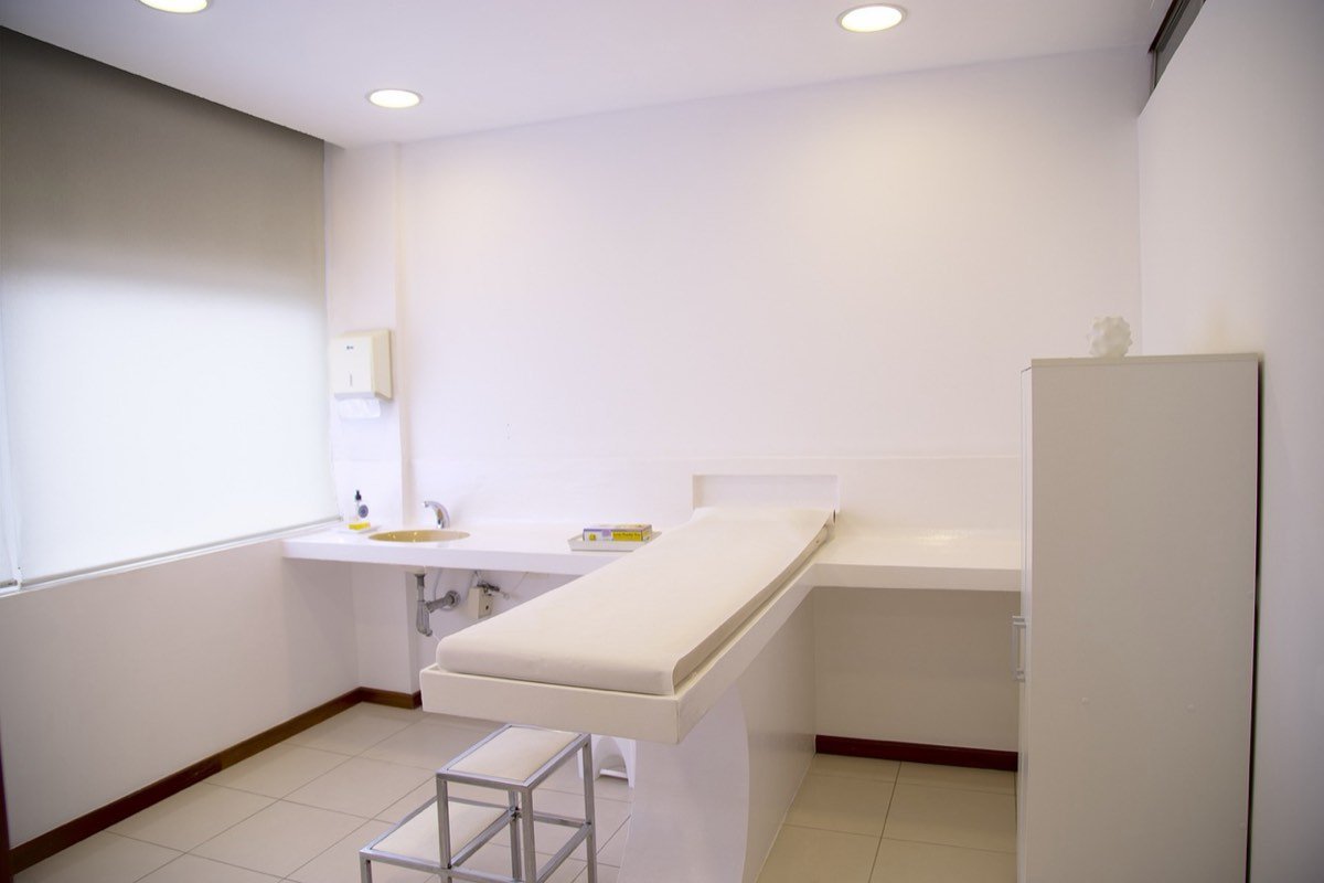 Clean, bright clinic treatment room